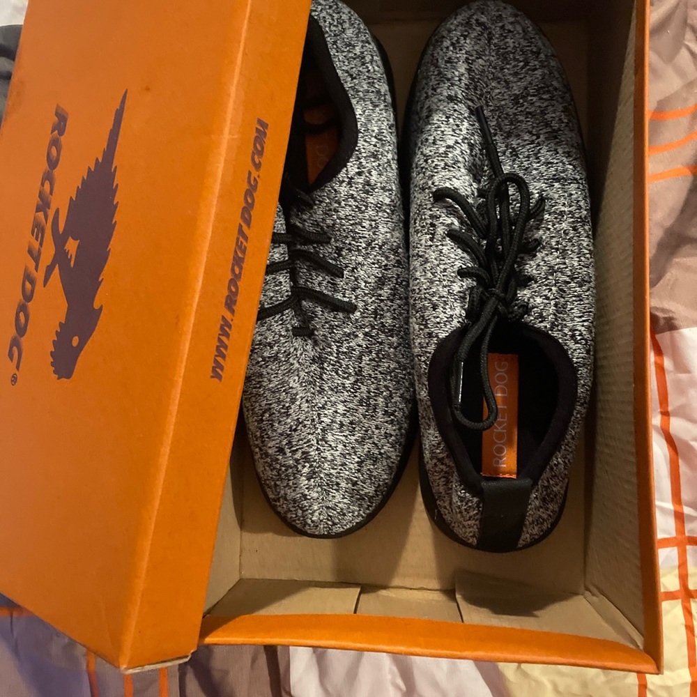 NIB rocketdog shoes size 8.5